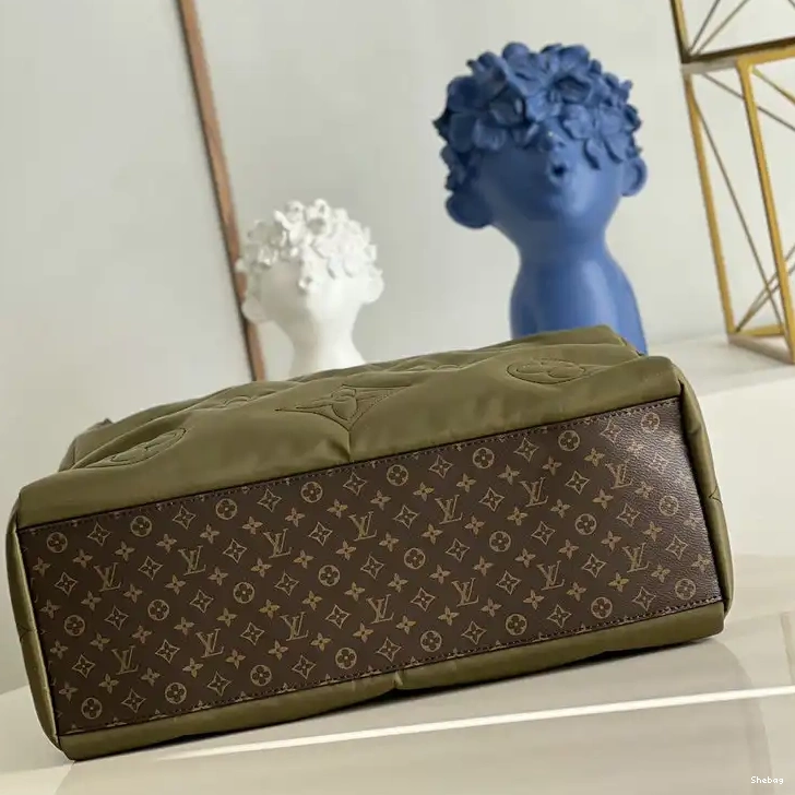 Bag LV 2112YA0030 0626